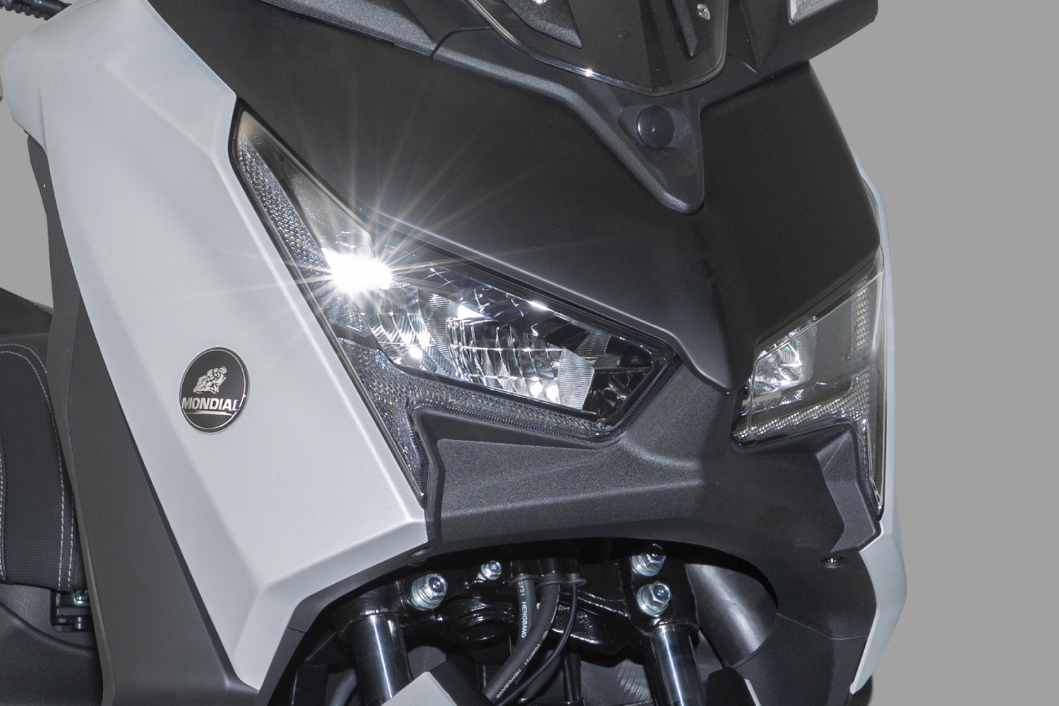 LED �n Far